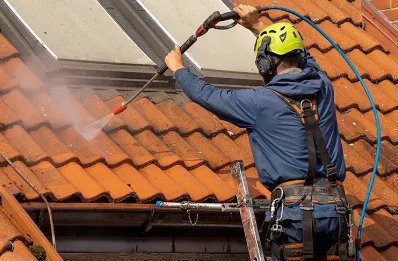 Démoussage et hydrofuge de toiture à Villorceau